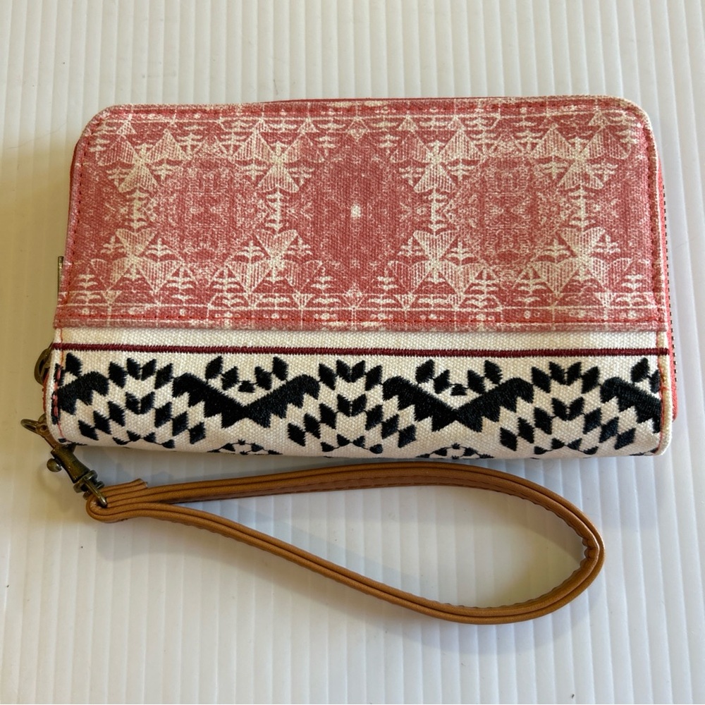 Red and Black Geometric/Tribal Clutch with Wristlet